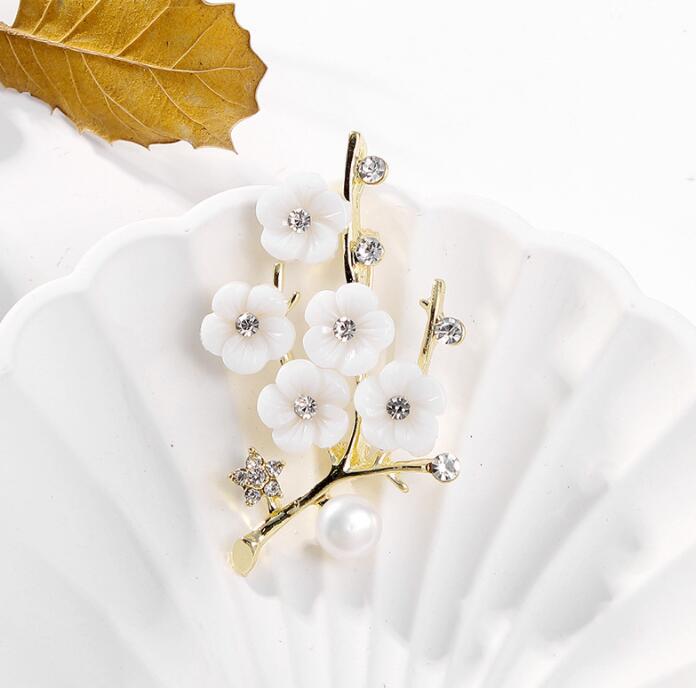 Sakura Cherry Blossom Brooch