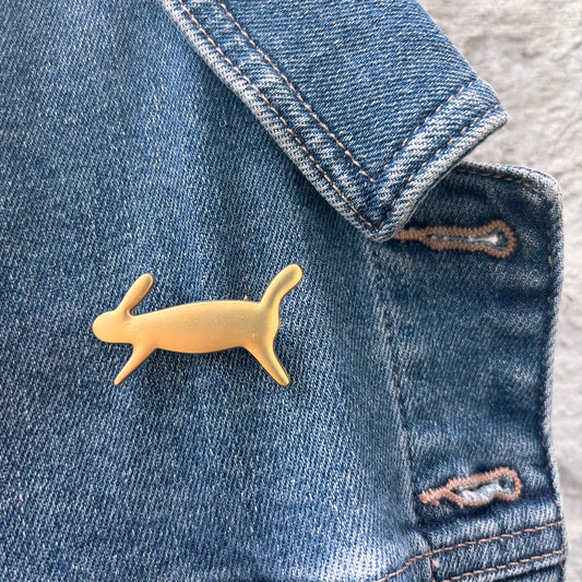 Running Rabbit Pin