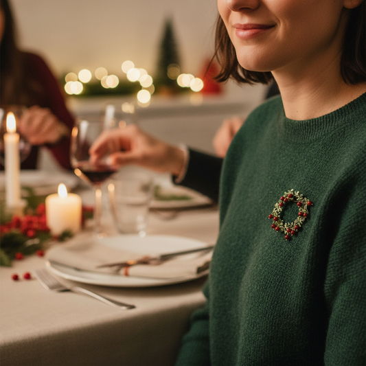 Vintage Wreath Cranberry Wreath Christmas Brooch